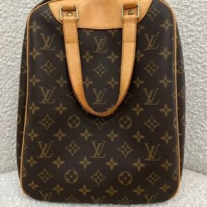 Authentic Louis Vuitton Monogram Excursion Bag